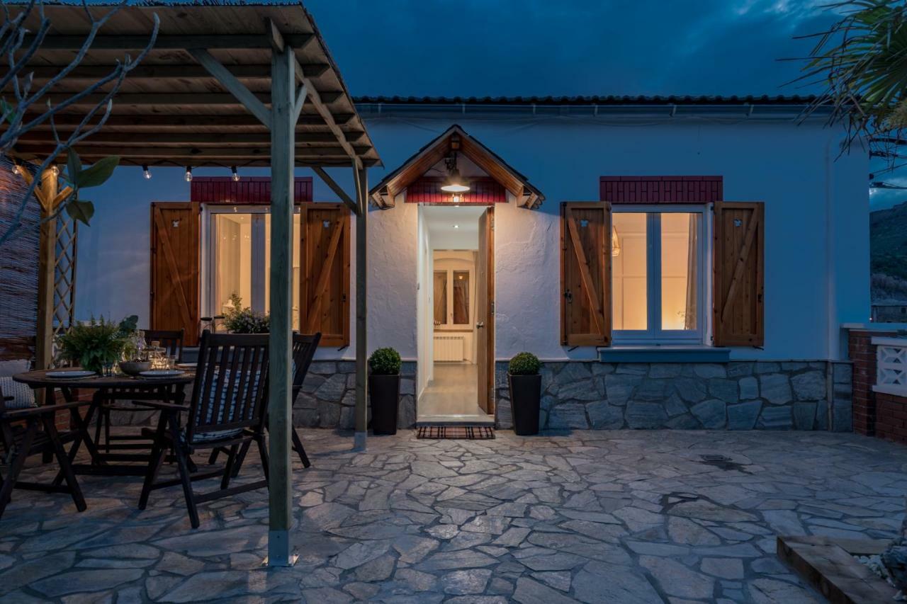 Vila Ca La Magdalena Cardona Exteriér fotografie