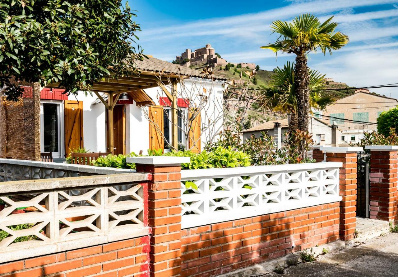 Vila Ca La Magdalena Cardona Exteriér fotografie